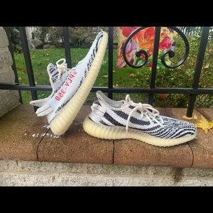 Mens yeezy sneakers "zebra "sz 11